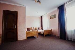 Отель Hotel Bellavista & Spa Буковель Просторный двухместный номер с 2 отдельными кроватями-2